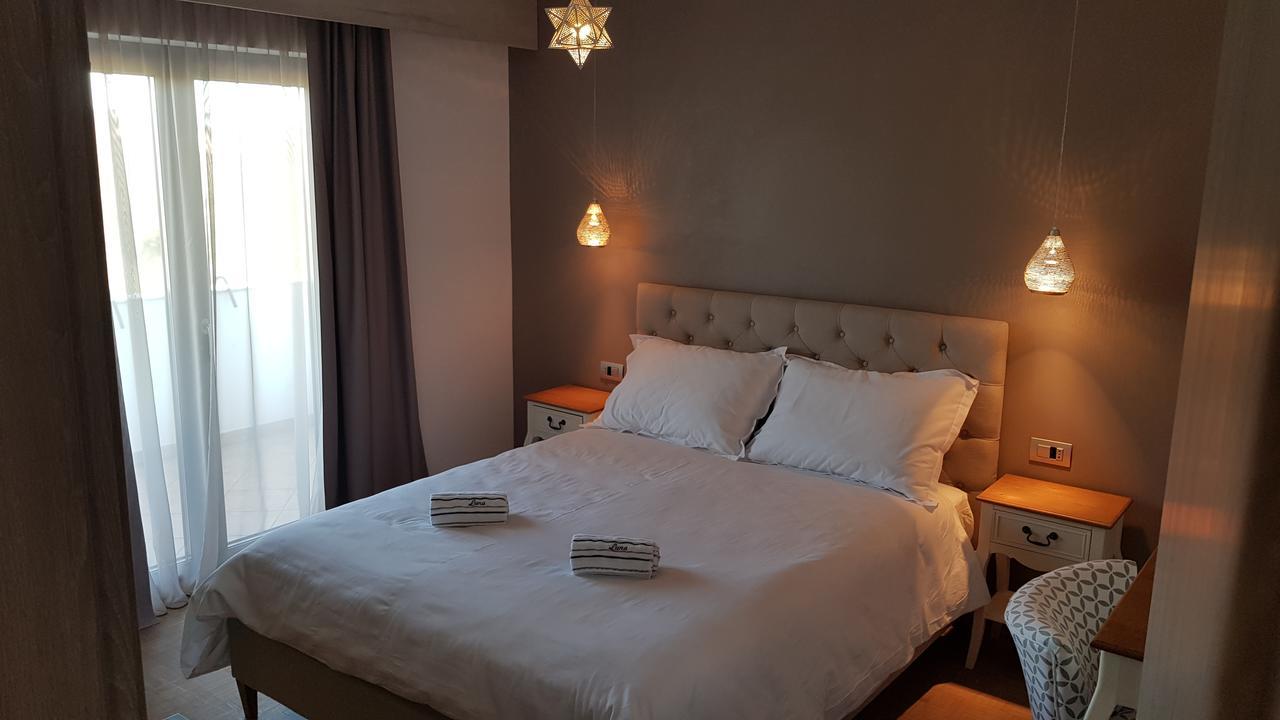 أوماغ Boutique Rooms Luna المظهر الخارجي الصورة