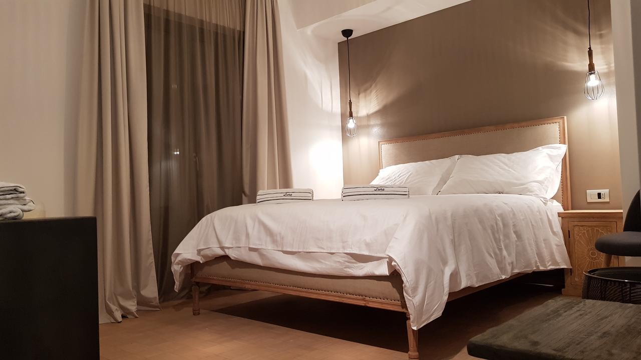 أوماغ Boutique Rooms Luna المظهر الخارجي الصورة